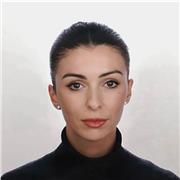 Persona nativa que ofrece apoyo a quien necesite mejorar su nivel de Español